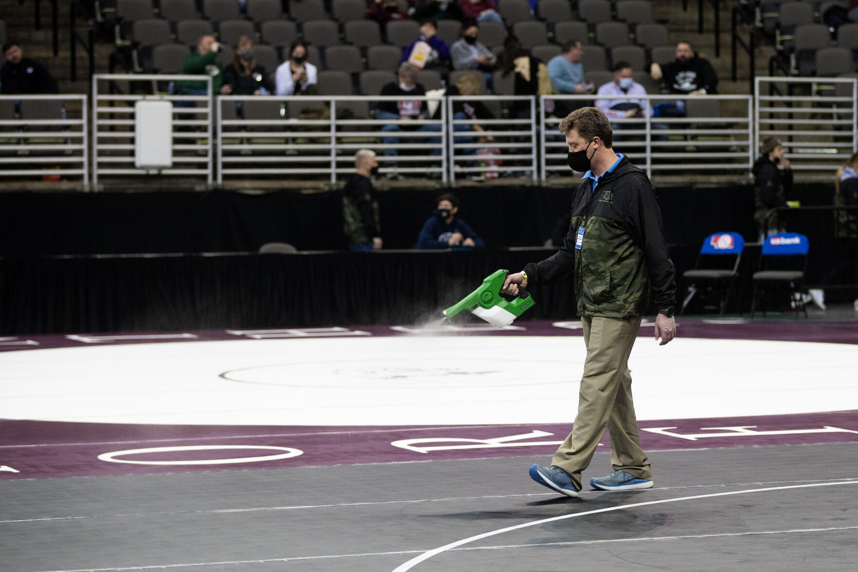 021821-owh-spo-statewrestling-ar54.JPG